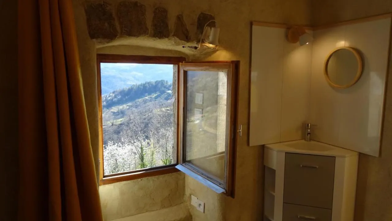 Holiday home Gite De Chapeleche Les Glycines Gluiras