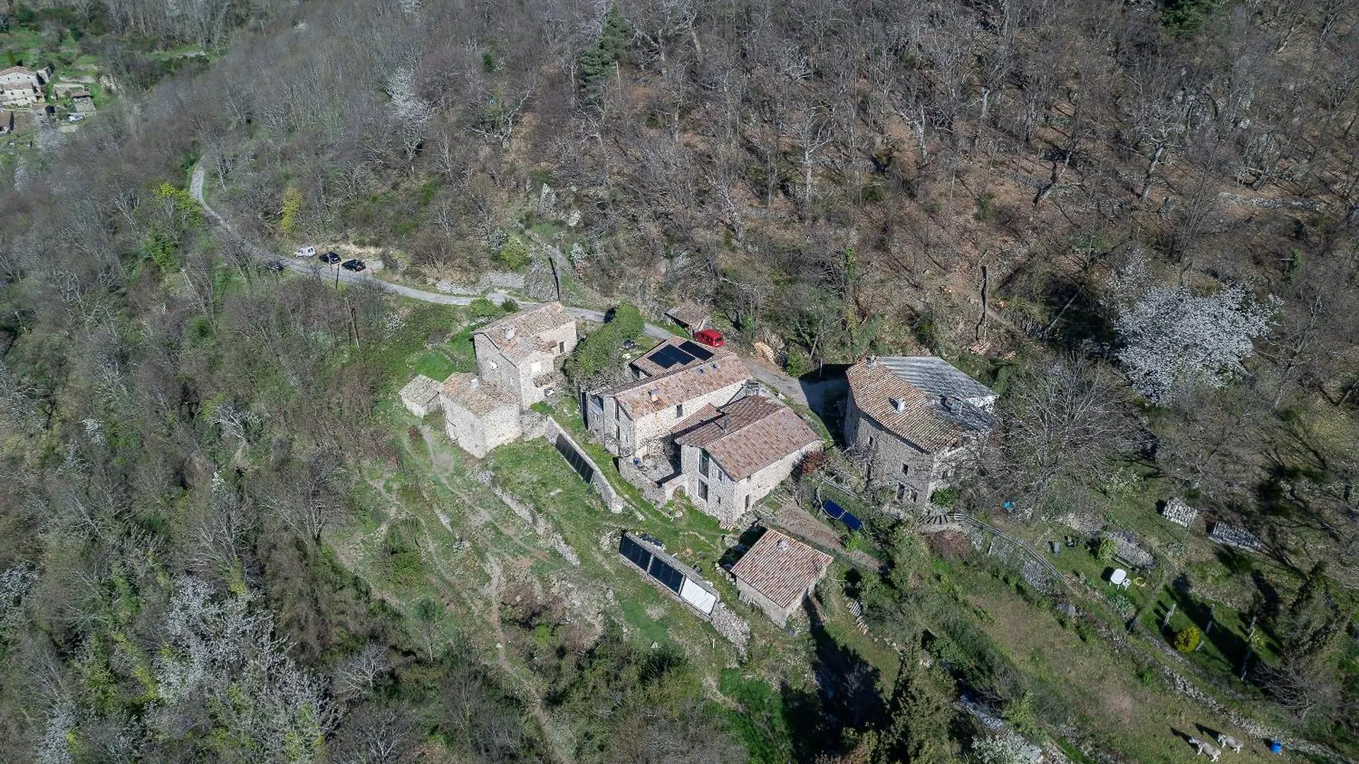 Gite De Chapeleche Les Glycines Gluiras France